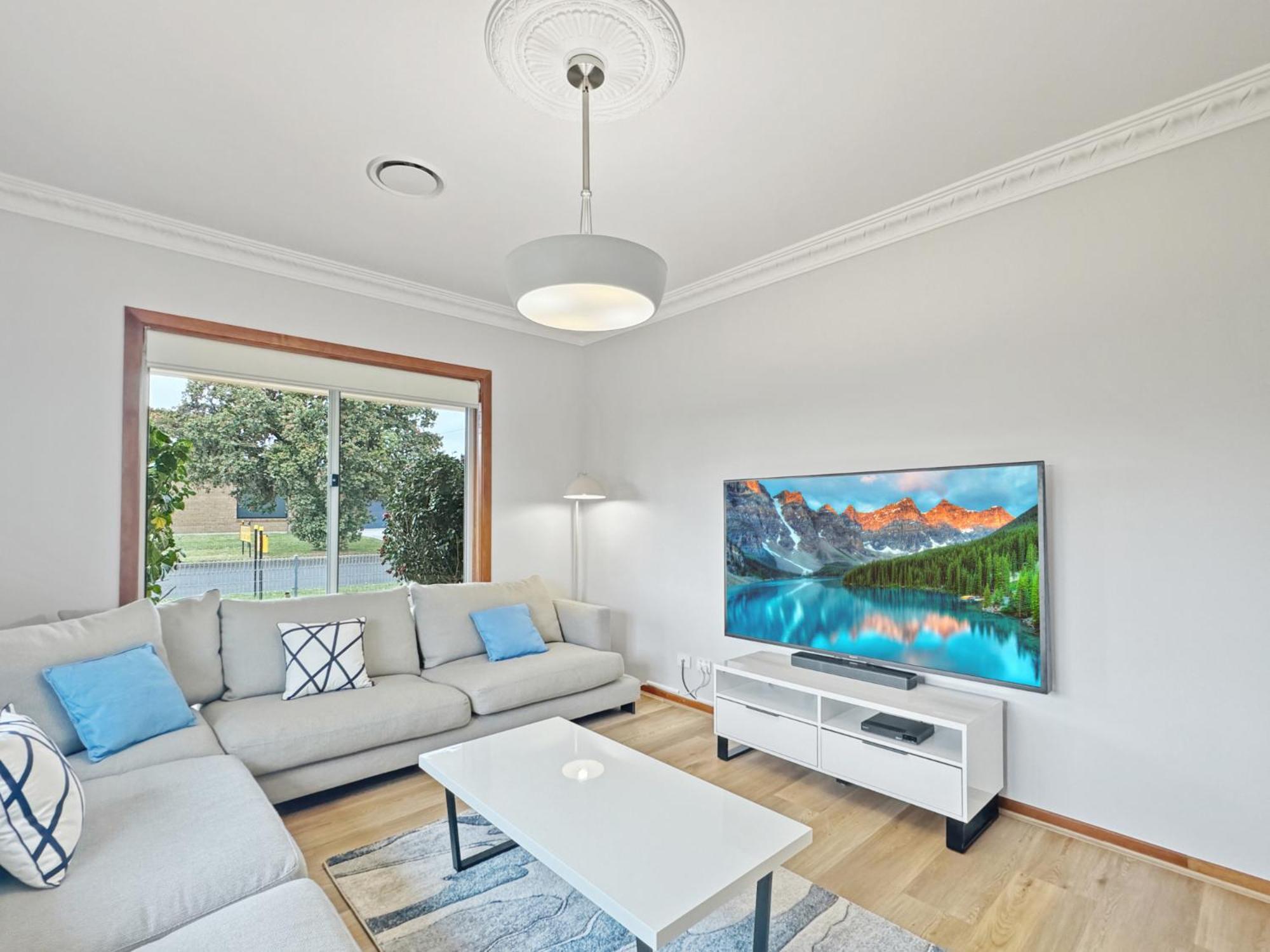 4-Bed Beach House With Garden & Alfresco Dining Tomakin 외부 사진